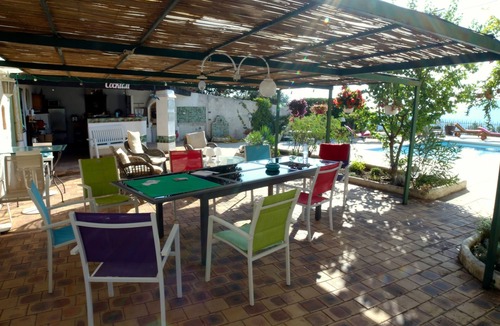 La Motte House | charming house, breathtaking view, sleeps 8, swimming pool