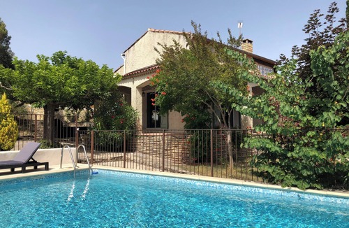 Barjols House | Charming house that sleeps 10—luxury—with a pool and air conditioning