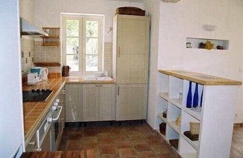 Buoux House | Charming house with pool, superb view of the Luberon overlooking the Aiguebrun river