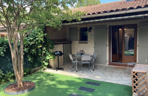 Tourrettes House | charming little house between sea and montain