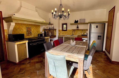Orgon House | Charming, quiet house - heated pool-5 minutes from pretty village of Eygalières