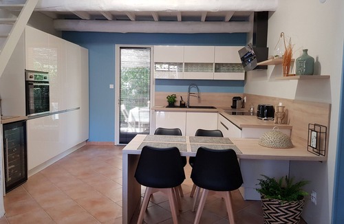 Fuveau House | Charming single-storey house with swimming pool in a Provencal village