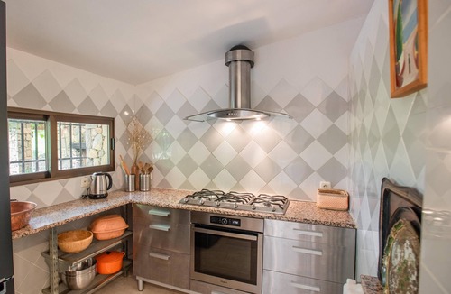 Lorgues House | Charming stone house with airco and a large pool