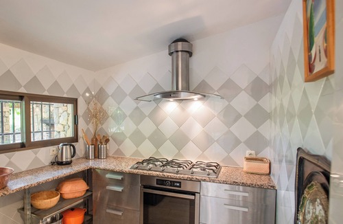Lorgues House | Charming stone house with airco and a large pool