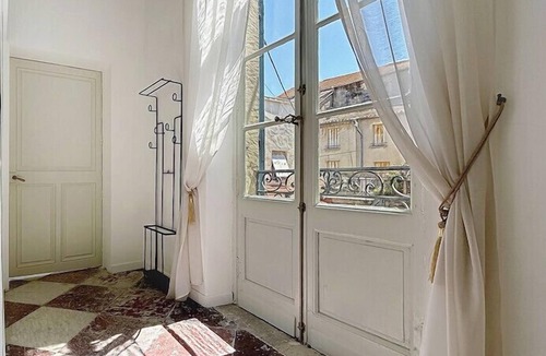 Cite Apartment | Charming T2 Apartment in Narbonne