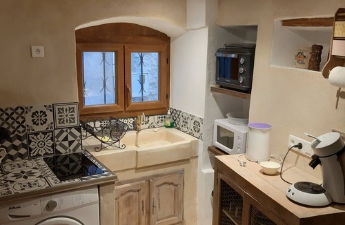 Montmeyan House | Charming village house (year-round rental)