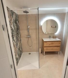 Montfrin Apartment | Chez béa et giany