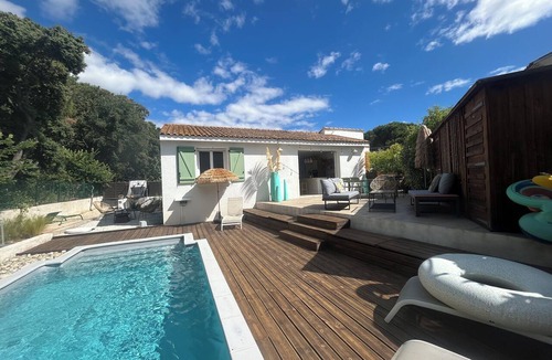 Perols House | Chic and bohemian villa with nature views, air conditioning, quiet setting, and a pool—near the sea and Montpellier