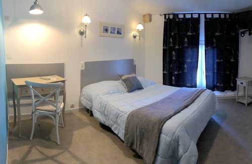 Villeneuve-les-Beziers Hotel | Citotel Las Cigalas