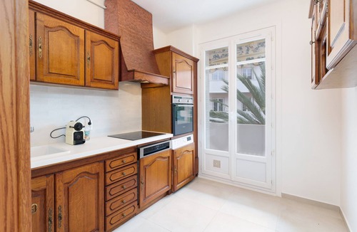 Carnot Apartment | Classic French & Modern Comfort in Cannes