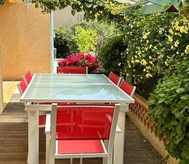 Lambesc Apartment | Clos Sainte Marguerite