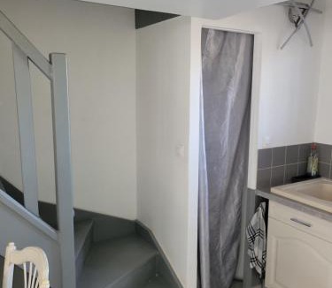 Pomerols Apartment | Cocon familial très calme parking privé