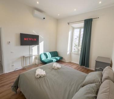 Esquilino Apartment | Colosseum Charme
