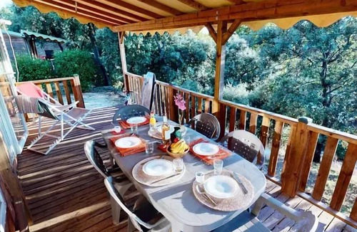 Aiguines House | Comfort Cottage: 3 Bedrooms + Air Conditioning + Dishwasher; Sleeps 6