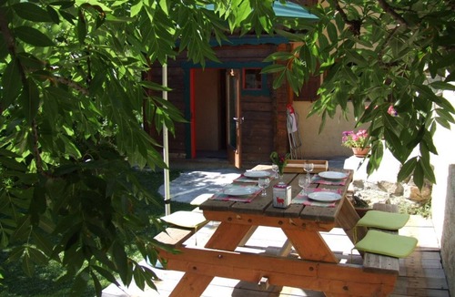 Chantemerle Apartment | Comfortable 2-room with WiFi and private parking in Saint-Chaffrey