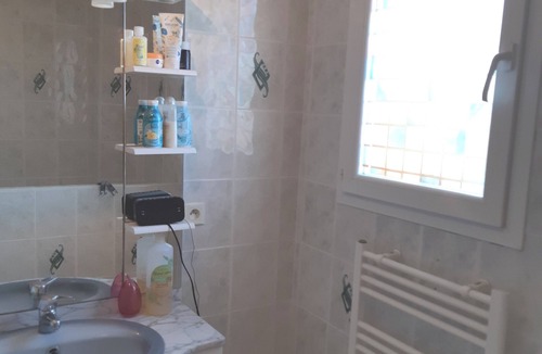 Alenya Villa | Comfortable 3-bedroom villa in quiet residential area 5 minutes from the beach