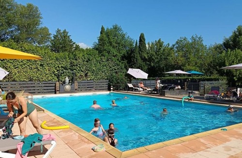 Paluds de Noves Ski Chalet | Comfortable chalet for 6