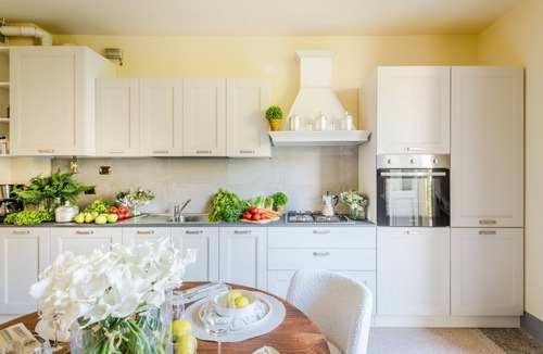 Lucca Historical Center Apartment | Comfortable Convenient Apartment with Garden Views