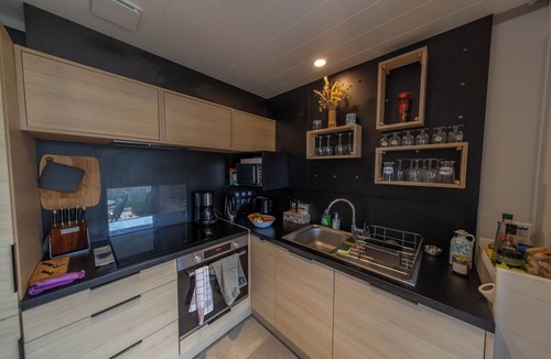 Pomerols Cottage | Comfortable cottage on a very quiet estate, rest assured
