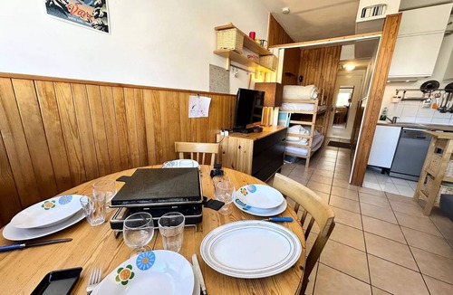 Les Claux Apartment | Comfortable Studio in the Heart of Vars