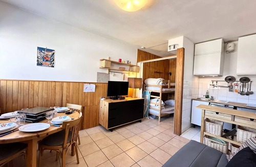 Les Claux Apartment | Comfortable Studio in the Heart of Vars
