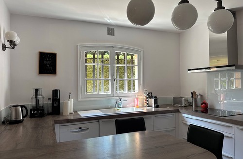 Boulouris-sur-Mer House | Completely renovated villa near sea swimming pool 4 air-conditioned bedrooms sleeps 10
