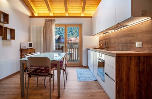 Pinzolo Apartment | Condominio Lucia 12 Pinzolo – Mountain View Apartment