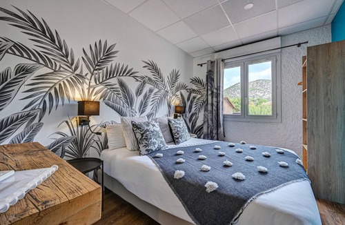Gemenos Hotel | Contact Hôtel Le Provence
