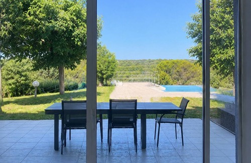 Les 3 Ponts House | Contemporary Villa