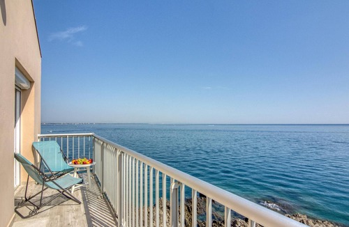 Collioure Apartment | Costavela - Beach location in Collioure