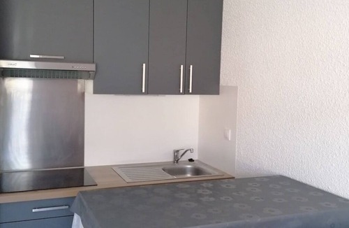 Cavalaire-sur-Mer Apartment | Cosy apartment for 4 people with A/C, WIFI, TV, terrace and pets allowed
