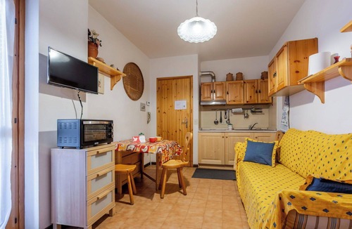 Frabosa Sottana Apartment | Cosy apartment for 4 people with TV and balcony