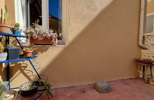 Sigean Apartment | Cosy apartment with backdoor terrace, ideal for families