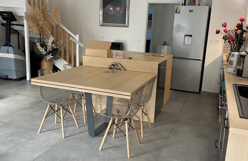 12th Arrondissement House | Cosy house between town and garden with roof top.