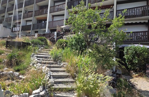 Greolieres les Neiges Apartment | Cosy studio with terrace
