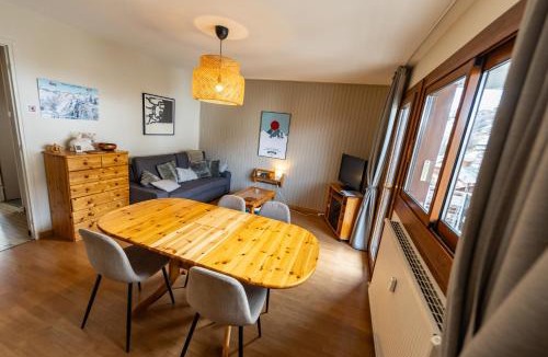Vars Apartment | Cosy T2 6p - vue imprenable sur la station de Vars