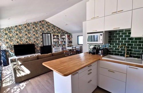 Palavas-les-Flots House | Cottage Les Mouettes, swimming pool, 10 min walk to the beach and center!