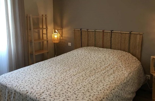 Lagrasse Apartment | Cottage with great views of Lagrasse