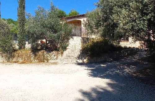 Beaucaire House | Country house in the hills with breathtaking views!