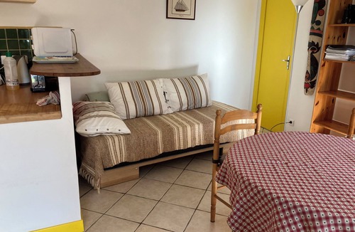 Evenos House | COUNTRYSIDE AIR-CONDITIONED COTTAGE, PRIVATE POOL NEAR BANDOL SANARY CASSIS