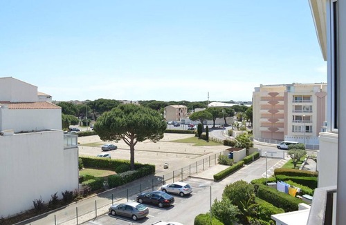 Le Grau-Du-Roi Apartment | Cozy 1BR Apartment with AC, Seaquarium Access & Parking - Sleeps 4, Le Grau-du-Roi