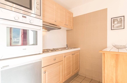 Briancon Apartment | Cozy 2-Room Apartment for 4-6, Near Prorel Cable Car, South-Facing Balcony, Ski Locker