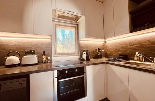 Simiane-Collongue Apartment | Cozy Air-Conditioned Apartment – Simiane-Collongue (13)
