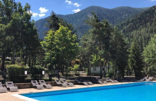 Meolans-Revel Ski Chalet | Cozy chalet, pets allowed - 2 guests