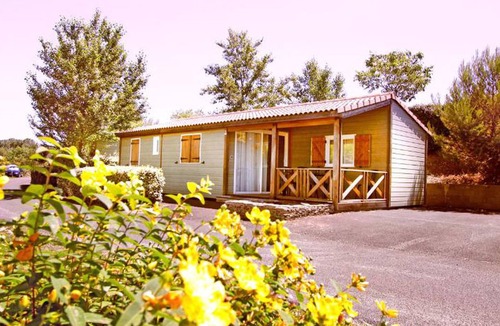 Villegly Ski Chalet | Cozy chalet, pets welcome - 6 guests