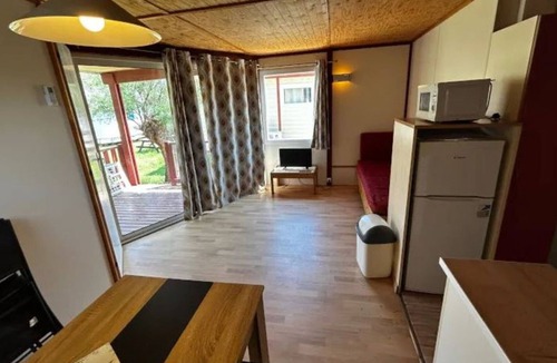 Lattes Ski Chalet | Cozy chalet with terrace - 7 guests