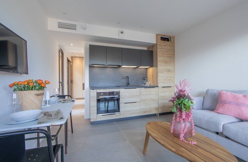 Guerrevieille House | Cozy detached house for 2 people