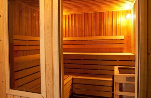 Jausiers Apartment | Cozy Duplex in Jausiers - Sleeps 6, Pets Allowed