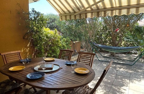 Saint-Pierre-la-Mer House | Cozy Beachside Maisonette: Terrace, Secure Pool, 7 Sleeps, Close to Amenities