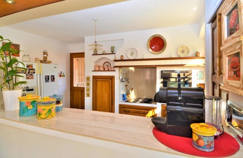 Saint-Quentin-la-Poterie House | Cozy home in Saint Quentin la poter with WiFi